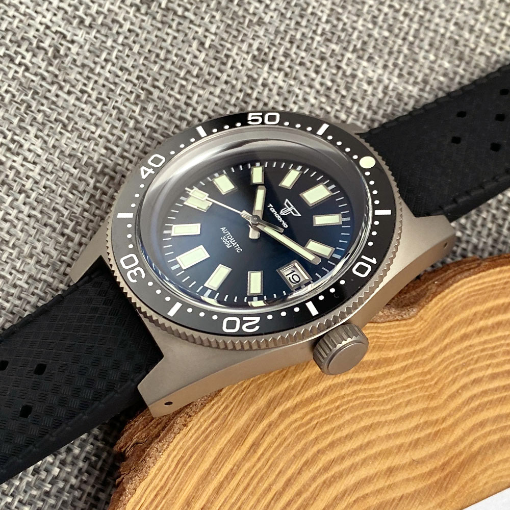 Relógio de mergulho de titânio - Titanium Automatic Watch 300M Sapphire avaliação e preço